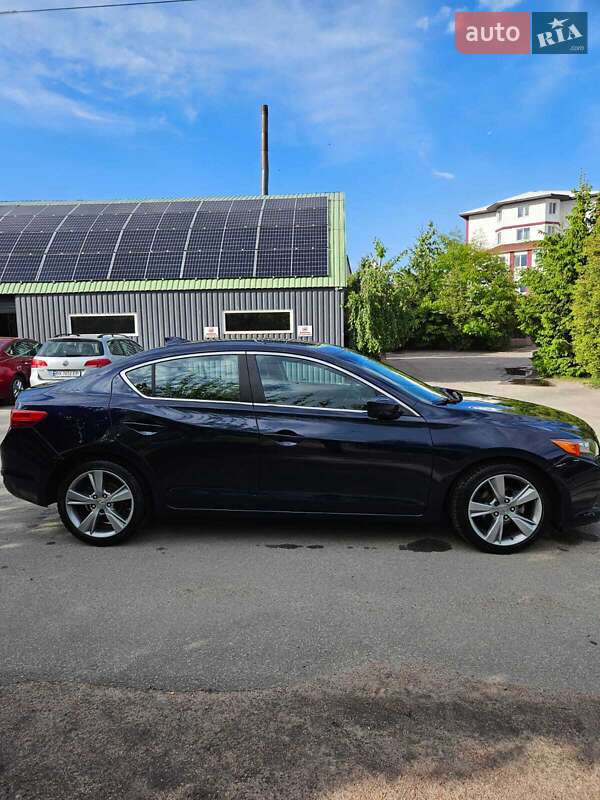 Седан Acura ILX 2013 в Киеве