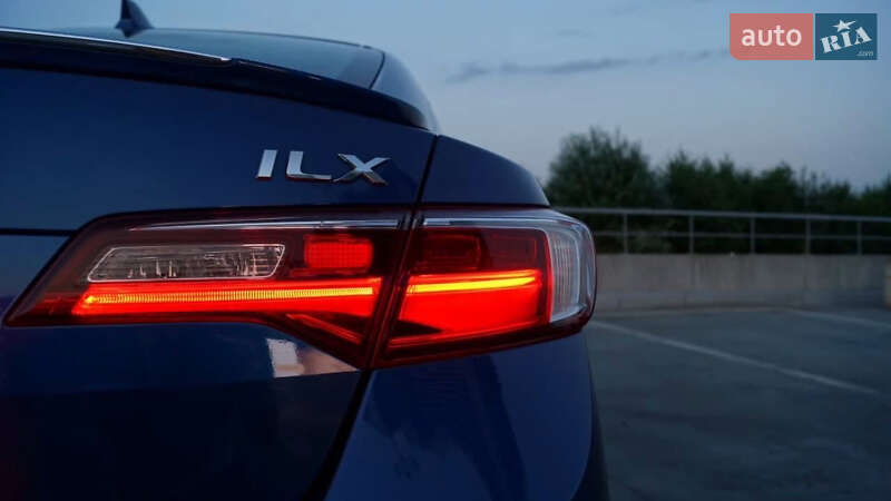 Седан Acura ILX 2015 в Киеве