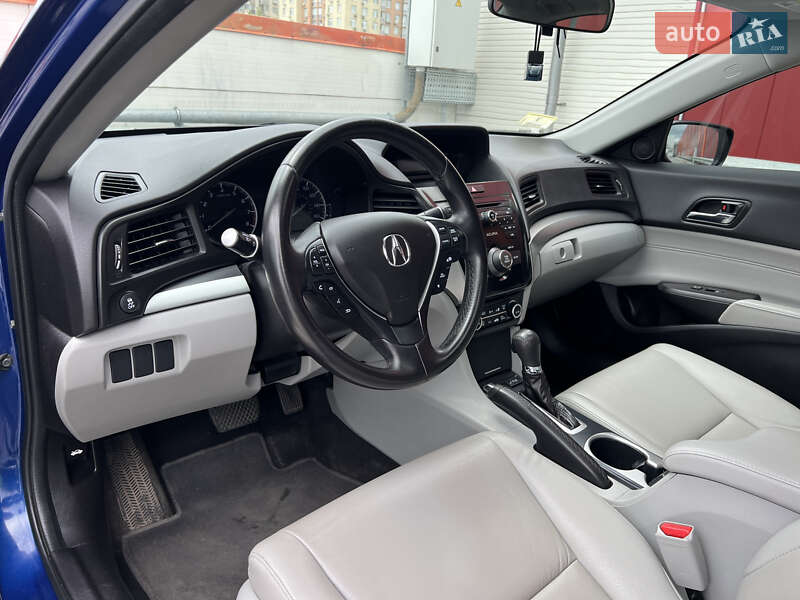 Седан Acura ILX 2017 в Киеве