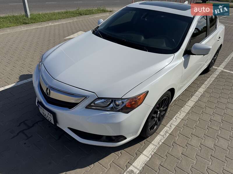 Седан Acura ILX 2013 в Киеве