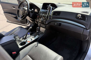 Седан Acura ILX 2012 в 