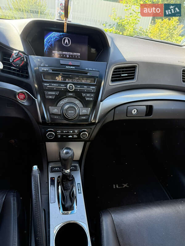 Седан Acura ILX 2012 в Борисполе