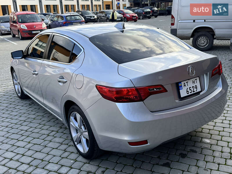 Седан Acura ILX 2014 в Коломиї