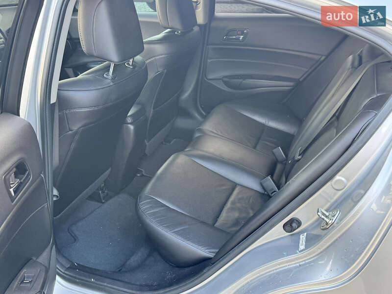 Седан Acura ILX 2014 в Коломиї