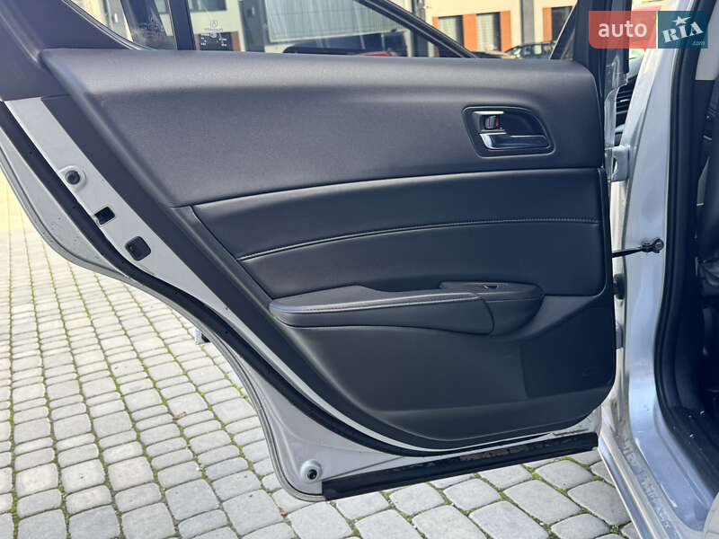 Седан Acura ILX 2014 в Коломиї