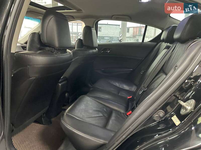 Седан Acura ILX 2012 в Києві