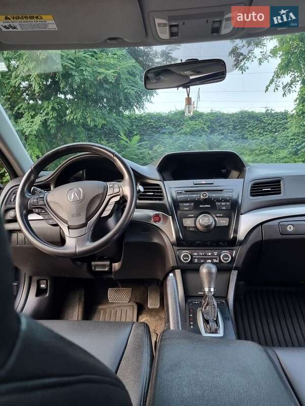 Седан Acura ILX 2018 в Киеве