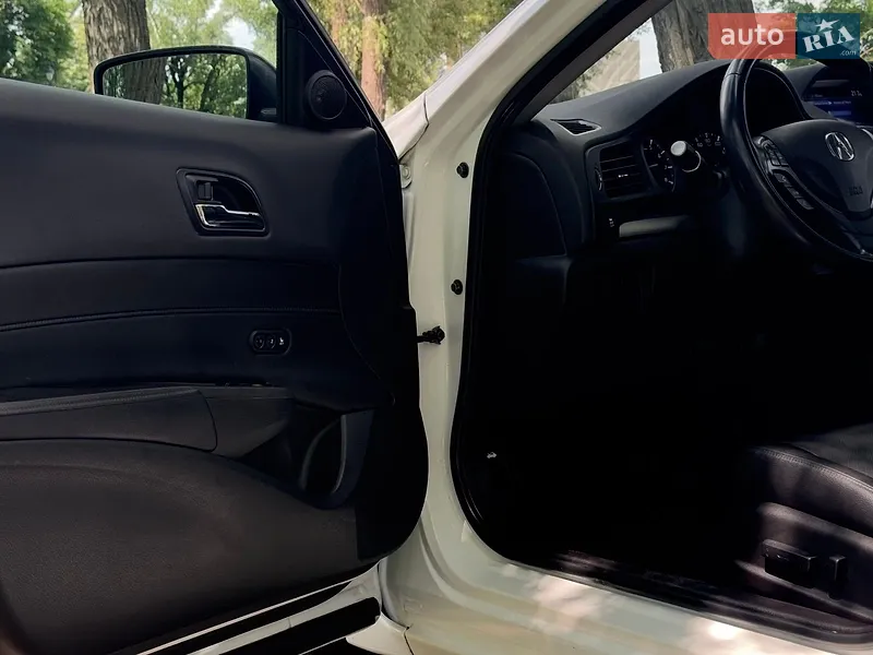 Acura ILX 2017 VIN 19UDE2F79HA001609 фото оголошення 11 з 66