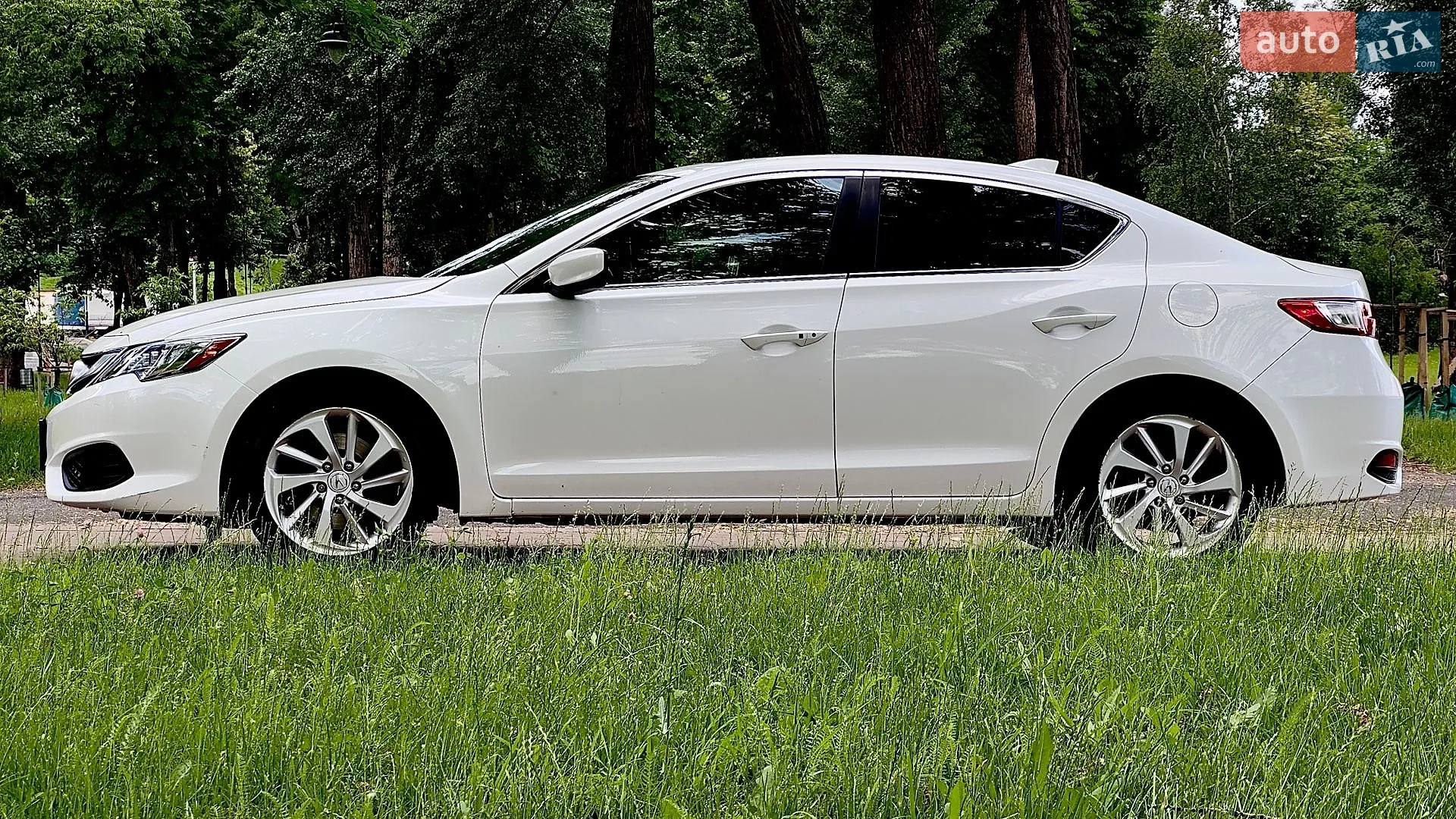 2017 Acura ILX - мініатюра 25