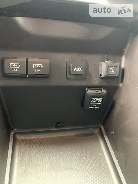 Позашляховик / Кросовер Acura MDX 2017 в Києві