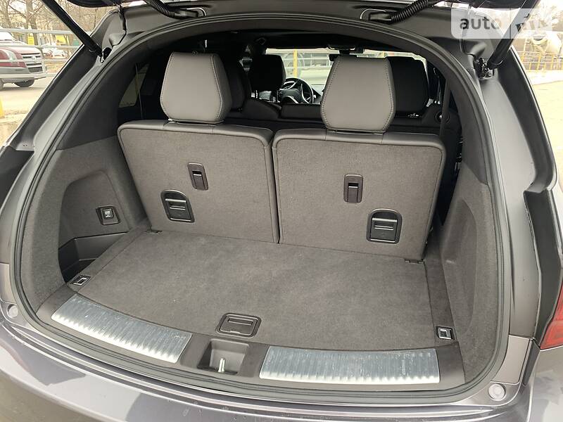 Позашляховик / Кросовер Acura MDX 2017 в Києві