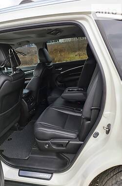 Позашляховик / Кросовер Acura MDX 2015 в 