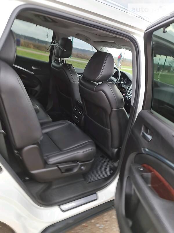 Внедорожник / Кроссовер Acura MDX 2015 в Киеве