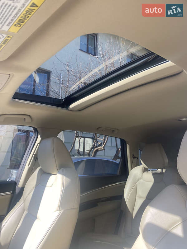 Внедорожник / Кроссовер Acura MDX 2016 в Киеве