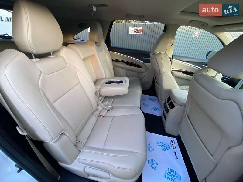 Позашляховик / Кросовер Acura MDX 2018 в Львові