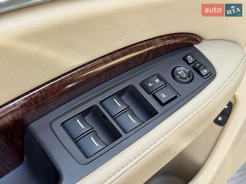 Позашляховик / Кросовер Acura MDX 2017 в Києві