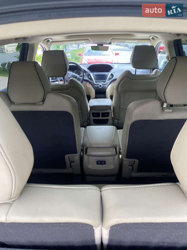 Позашляховик / Кросовер Acura MDX 2017 в Полтаві