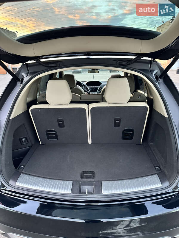Внедорожник / Кроссовер Acura MDX 2016 в Киеве