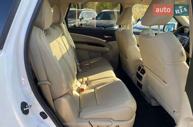 Позашляховик / Кросовер Acura MDX 2016 в 