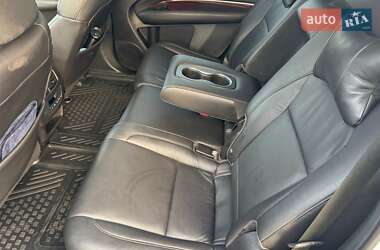 Позашляховик / Кросовер Acura MDX 2016 в 
