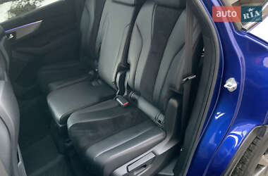 Позашляховик / Кросовер Acura MDX 2021 в 