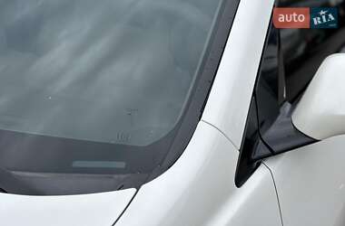 Позашляховик / Кросовер Acura MDX 2008 в 