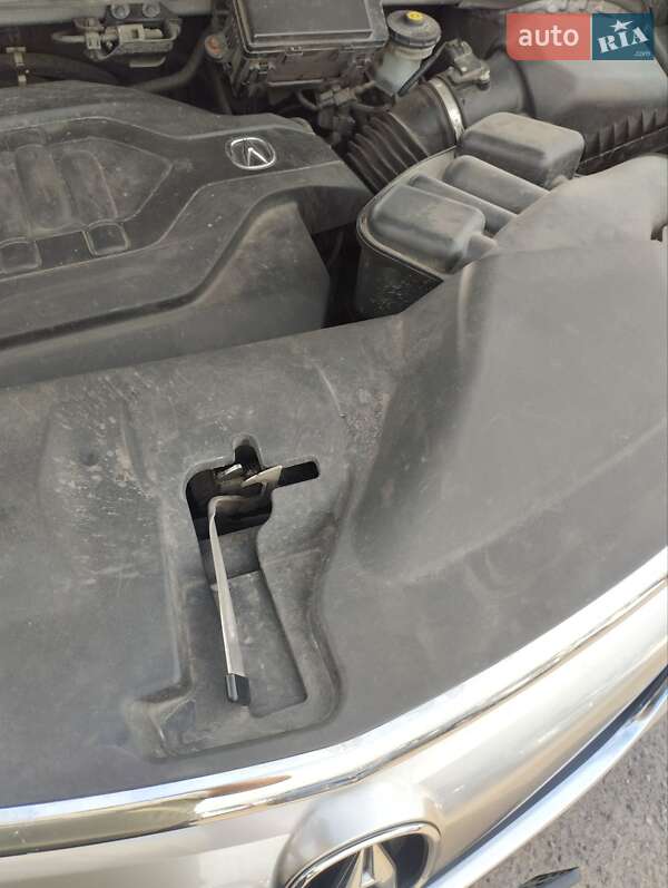 Внедорожник / Кроссовер Acura MDX 2014 в Киеве