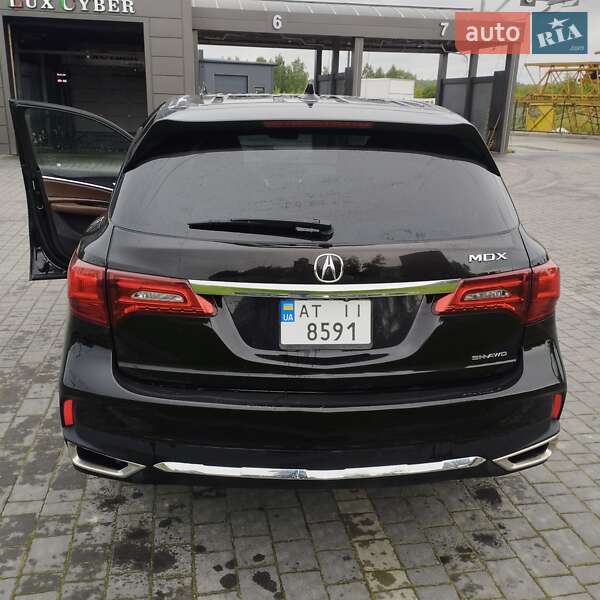 Позашляховик / Кросовер Acura MDX 2017 в Івано-Франківську