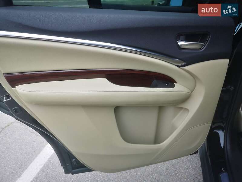 Позашляховик / Кросовер Acura MDX 2015 в Києві