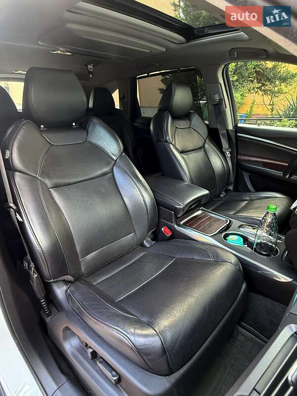 Внедорожник / Кроссовер Acura MDX 2016 в Киеве
