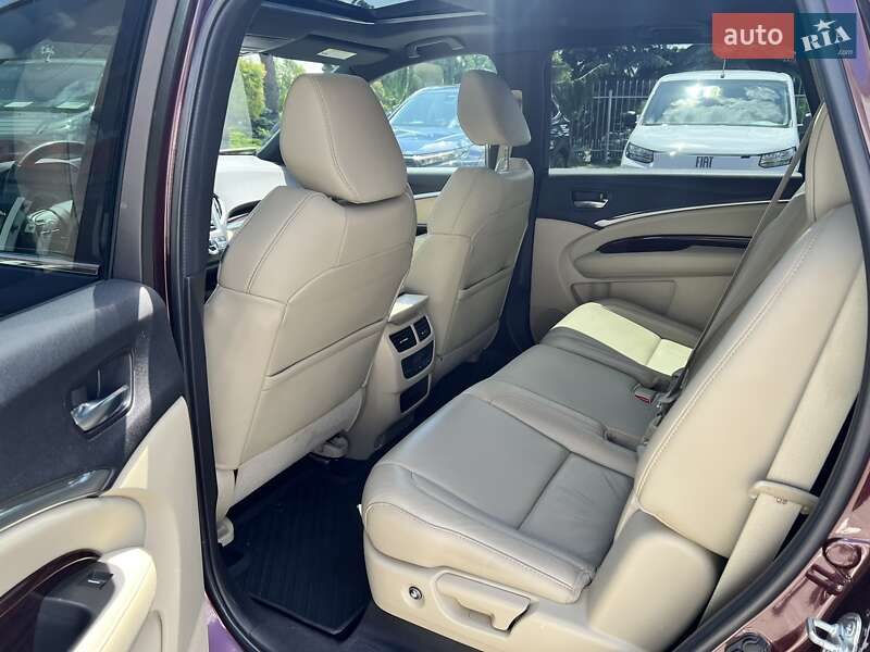 Позашляховик / Кросовер Acura MDX 2016 в Рівному