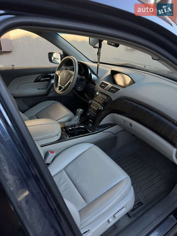 Внедорожник / Кроссовер Acura MDX 2012 в Киеве