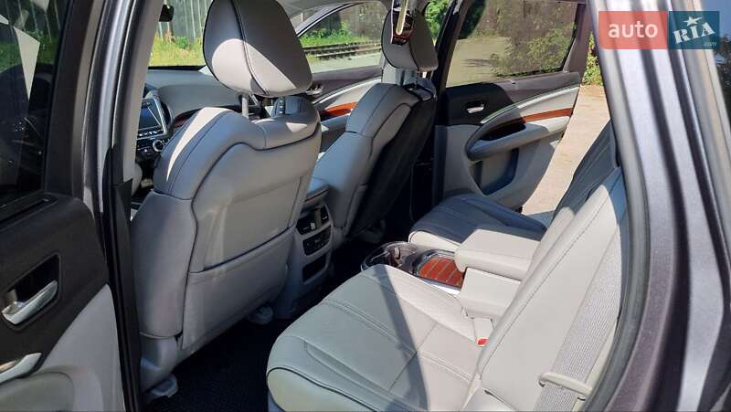 Позашляховик / Кросовер Acura MDX 2017 в Києві