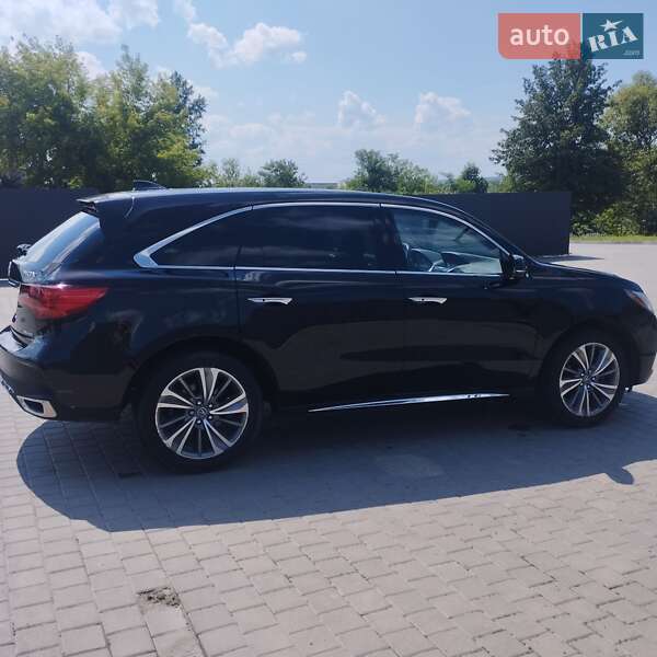 Позашляховик / Кросовер Acura MDX 2017 в Івано-Франківську