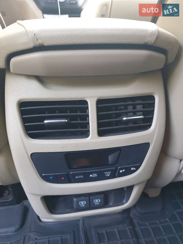 Внедорожник / Кроссовер Acura MDX 2016 в Одессе