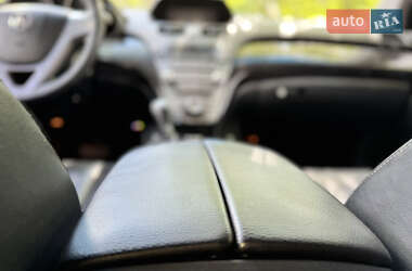 Позашляховик / Кросовер Acura MDX 2008 в 