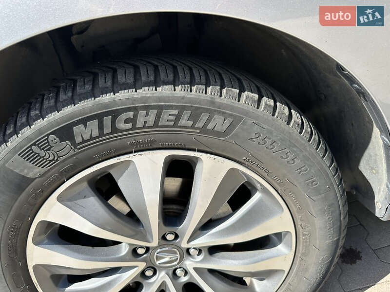 Внедорожник / Кроссовер Acura MDX 2015 в Умани