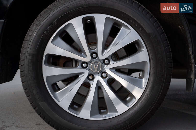 Позашляховик / Кросовер Acura MDX 2014 в Києві