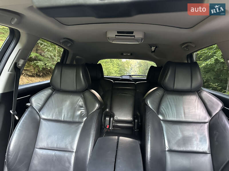 Позашляховик / Кросовер Acura MDX 2012 в Стрию