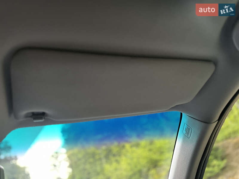 Позашляховик / Кросовер Acura MDX 2012 в Стрию