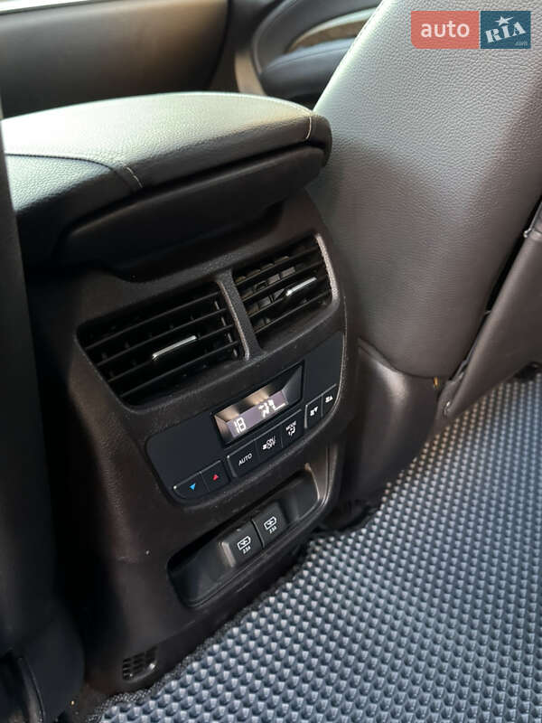 Позашляховик / Кросовер Acura MDX 2019 в Києві