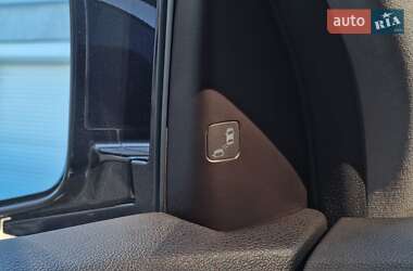Позашляховик / Кросовер Acura MDX 2013 в 