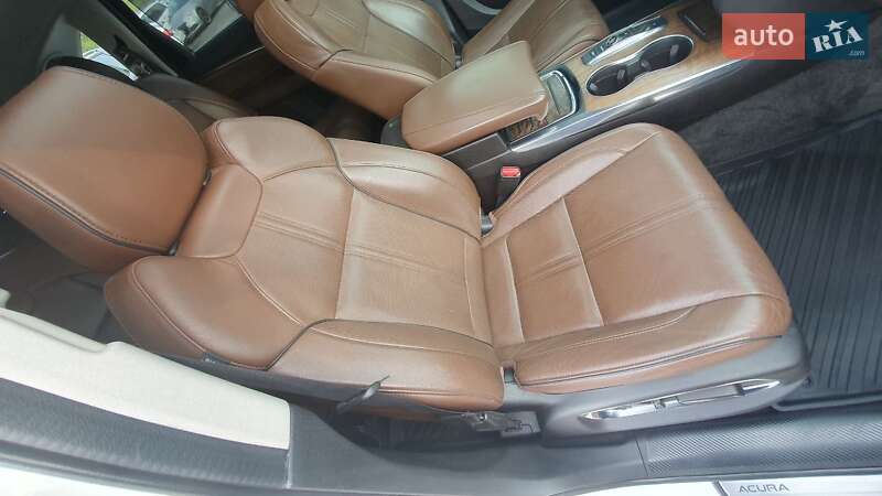 Позашляховик / Кросовер Acura MDX 2018 в Києві