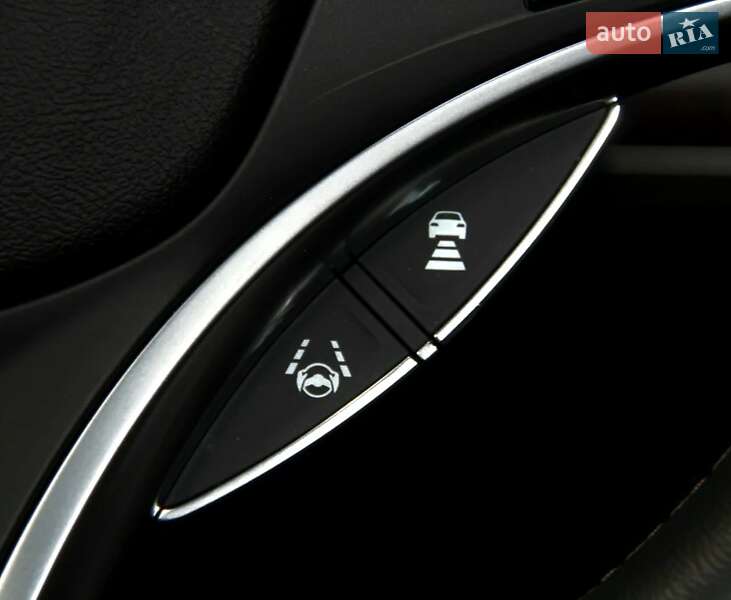 Внедорожник / Кроссовер Acura MDX 2018 в Черновцах