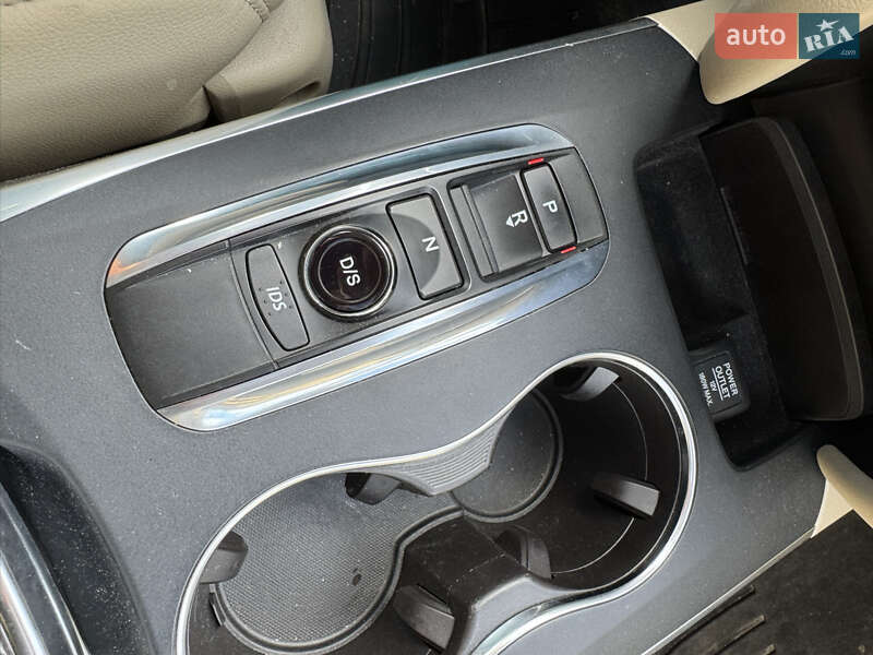 Позашляховик / Кросовер Acura MDX 2016 в Києві