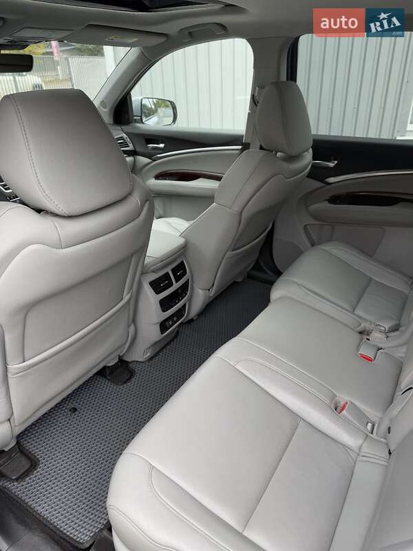 Внедорожник / Кроссовер Acura MDX 2017 в Знаменке