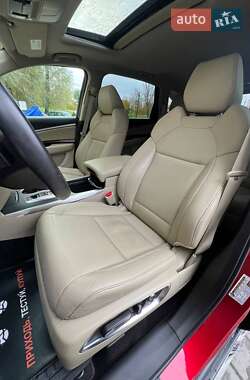 Позашляховик / Кросовер Acura MDX 2019 в 