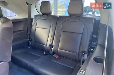Позашляховик / Кросовер Acura MDX 2015 в 