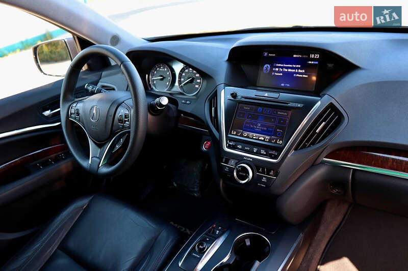 Внедорожник / Кроссовер Acura MDX 2017 в Луцке