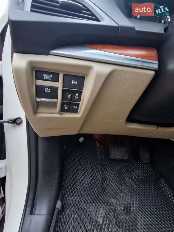 Позашляховик / Кросовер Acura MDX 2017 в Катеринопілі